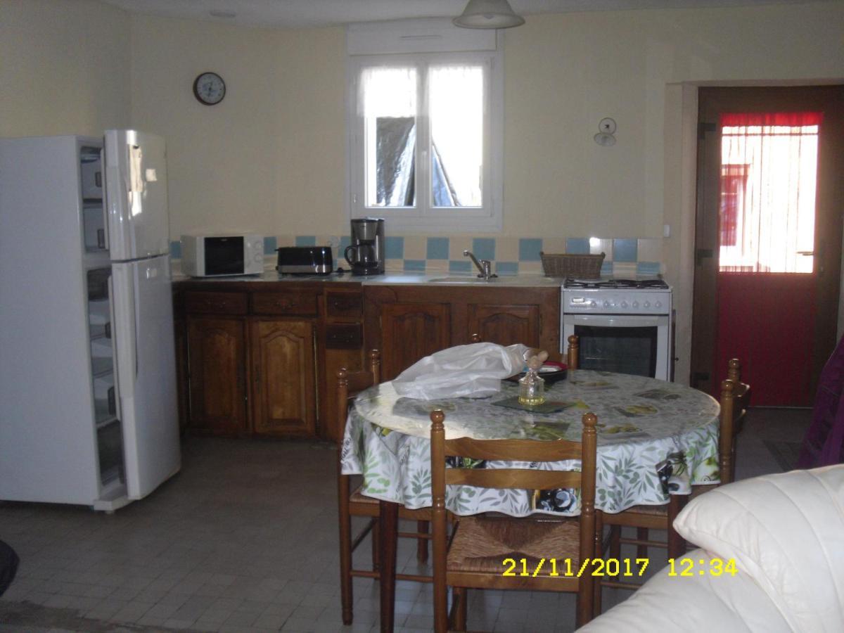 Maison - Chambre d’hôte située au cœur d Asfeld Exterior foto
